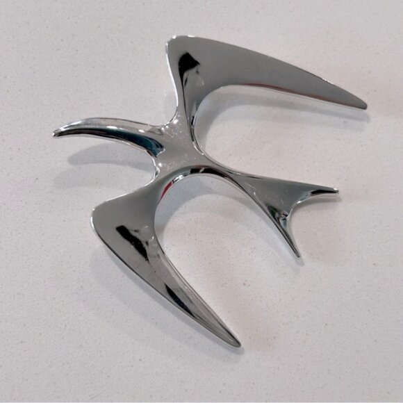 Vintage Sarah Coventry Abstract Silver Seagull Pin - Picture 2 of 7
